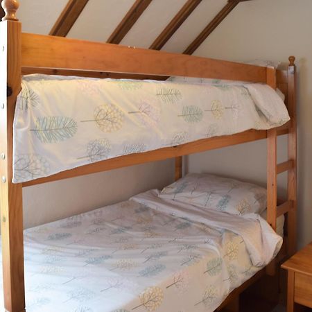 Villa Hay Barn - Dinas Country Club Extérieur photo